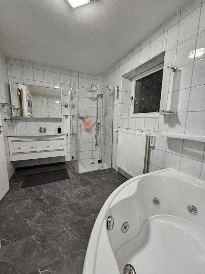 Haus An Der Weser Ferienwohnung Brevorde Exteriör bild